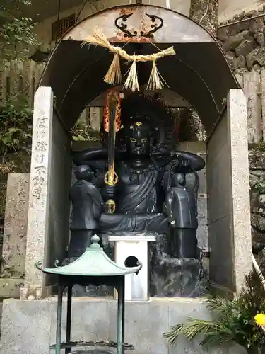 大本山七宝瀧寺の仏像