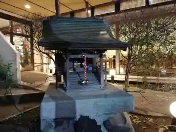 稲荷神社(紅葉館きらくや)の本殿・本堂