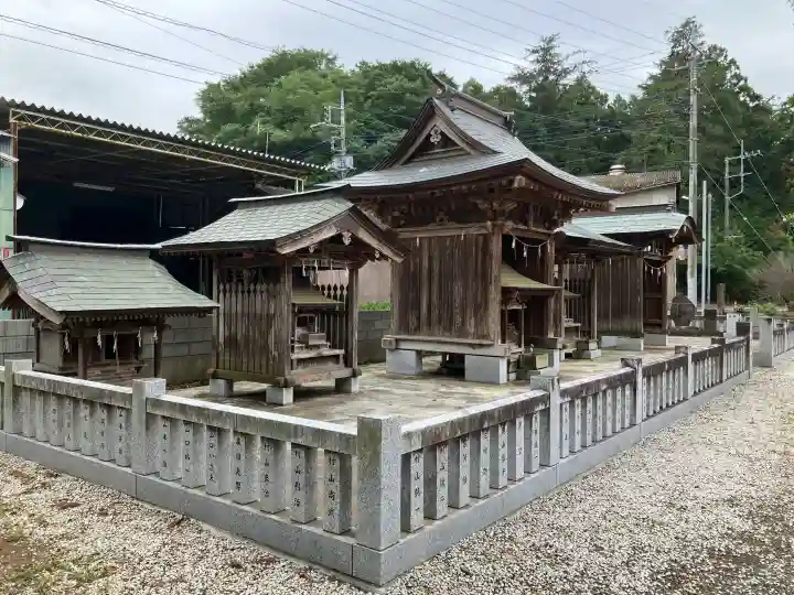 手接神社の{uncategorized: "未分類", other: "その他", undefined: "問題あり", building: "その他建物", grave: "お墓", sacred_gate: "鳥居", guardian: "狛犬", statue: "像", buddha: "仏像", history: "歴史", nature: "自然", garden: "庭園", animal: "動物", pagoda: "塔", temizu: "手水舎", mountain_gate: "山門・神門", sanctuary: "本殿・本堂", subordinate: "末社・摂社", art: "芸術", scenery: "景色", jizo: "地蔵", ema: "絵馬", goshuin: "御朱印", omikuji: "おみくじ", items: "授与品その他", amulet: "お守り", goshuincho: "御朱印帳", eats: "食事", festival: "お祭り", votive_dance: "神楽", shichigosan: "七五三参", wedding: "結婚式", experience: "体験その他", initially: "初詣", around: "周辺", anti_infection: "感染症対策"}