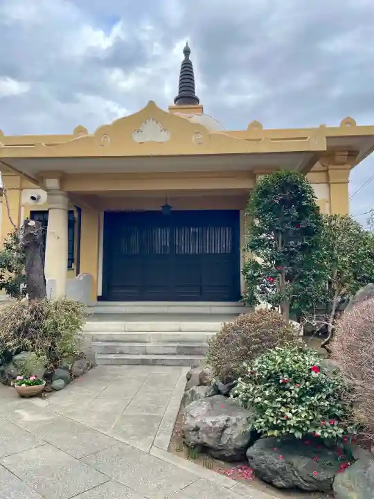 専西寺の{uncategorized: "未分類", other: "その他", undefined: "問題あり", building: "その他建物", grave: "お墓", sacred_gate: "鳥居", guardian: "狛犬", statue: "像", buddha: "仏像", history: "歴史", nature: "自然", garden: "庭園", animal: "動物", pagoda: "塔", temizu: "手水舎", mountain_gate: "山門・神門", sanctuary: "本殿・本堂", subordinate: "末社・摂社", art: "芸術", scenery: "景色", jizo: "地蔵", ema: "絵馬", goshuin: "御朱印", omikuji: "おみくじ", items: "授与品その他", amulet: "お守り", goshuincho: "御朱印帳", eats: "食事", festival: "お祭り", votive_dance: "神楽", shichigosan: "七五三参", wedding: "結婚式", experience: "体験その他", initially: "初詣", around: "周辺", anti_infection: "感染症対策"}