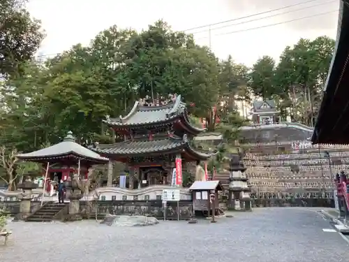 金乗院放光寺の山門・神門