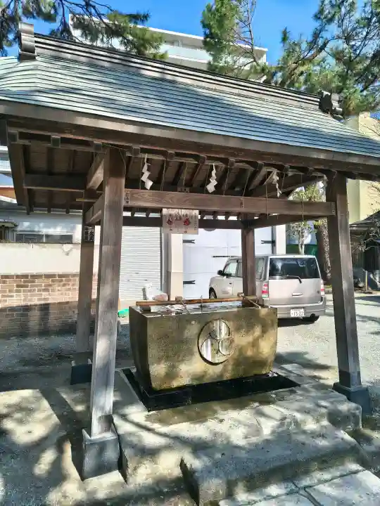 松原神社の{uncategorized: "未分類", other: "その他", undefined: "問題あり", building: "その他建物", grave: "お墓", sacred_gate: "鳥居", guardian: "狛犬", statue: "像", buddha: "仏像", history: "歴史", nature: "自然", garden: "庭園", animal: "動物", pagoda: "塔", temizu: "手水舎", mountain_gate: "山門・神門", sanctuary: "本殿・本堂", subordinate: "末社・摂社", art: "芸術", scenery: "景色", jizo: "地蔵", ema: "絵馬", goshuin: "御朱印", omikuji: "おみくじ", items: "授与品その他", amulet: "お守り", goshuincho: "御朱印帳", eats: "食事", festival: "お祭り", votive_dance: "神楽", shichigosan: "七五三参", wedding: "結婚式", experience: "体験その他", initially: "初詣", around: "周辺", anti_infection: "感染症対策"}