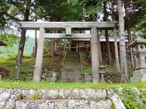 伊勢神社の鳥居