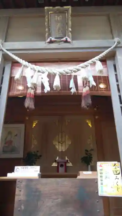 太子堂八幡神社の本殿・本堂