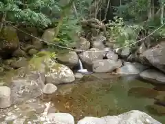 大馬神社の庭園