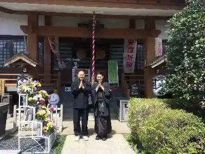 光胤山 大野本光寺の本殿