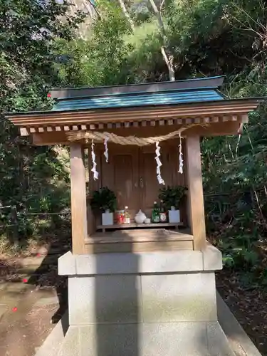 鎌足稲荷神社（鎌足稲荷社）(神奈川県)