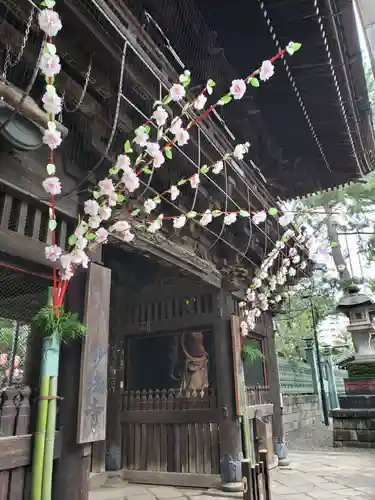 妙法寺の山門・神門