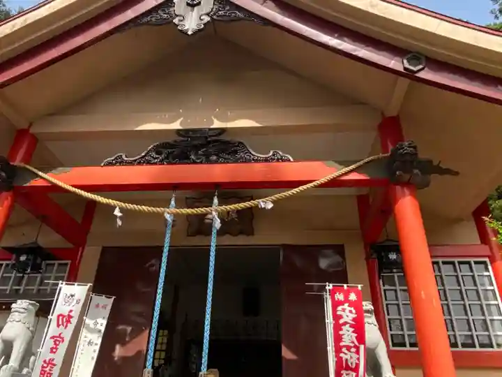 尾崎神社の本殿・本堂