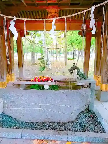 彌彦神社　(伊夜日子神社)の手水舎