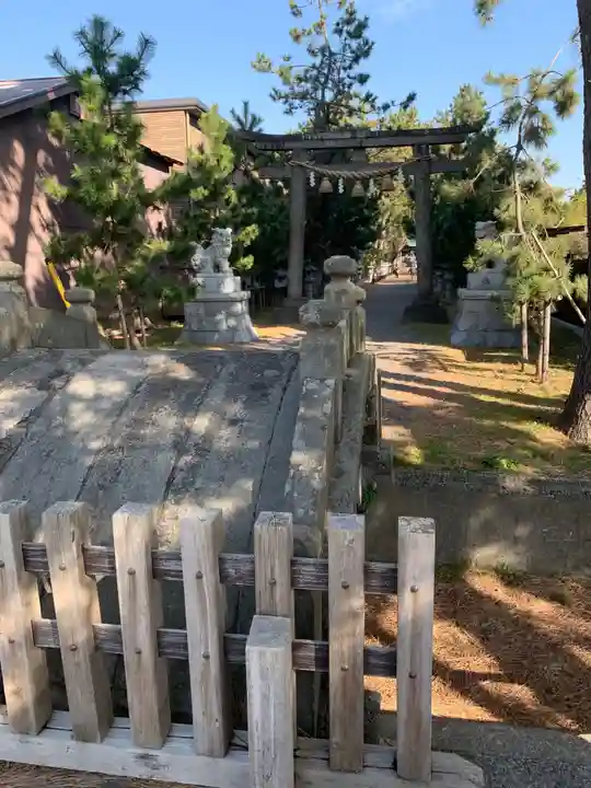 鶴嶺八幡宮の鳥居
