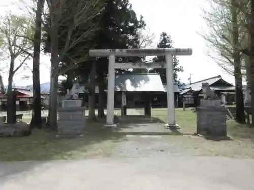 諏訪護国神社のその他建物