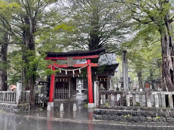 淺間神社(忍野八海)の鳥居