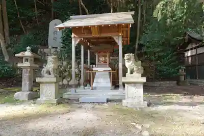 湯泉神社の末社・摂社