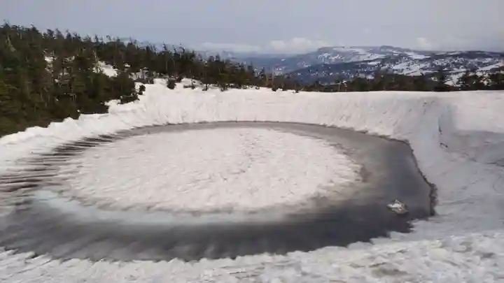 八幡平赤沼神社の自然