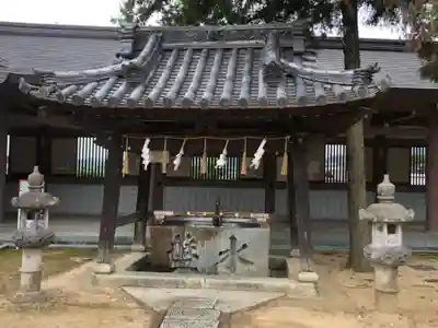 日岡神社の手水舎