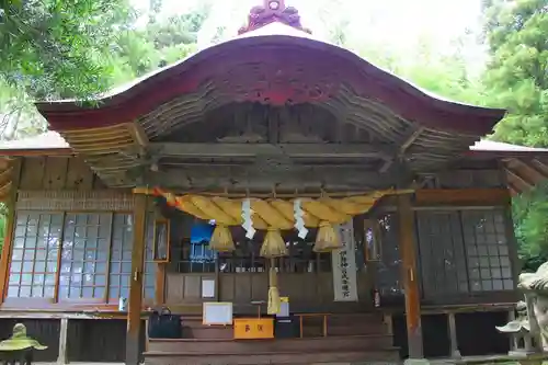 福富神社の本殿