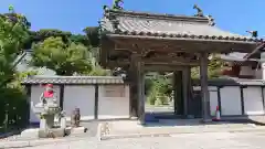 龍雲寺の山門