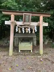 丹生官省符神社の末社