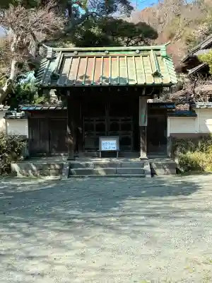 英勝寺の{uncategorized: "未分類", other: "その他", undefined: "問題あり", building: "その他建物", grave: "お墓", sacred_gate: "鳥居", guardian: "狛犬", statue: "像", buddha: "仏像", history: "歴史", nature: "自然", garden: "庭園", animal: "動物", pagoda: "塔", temizu: "手水舎", mountain_gate: "山門・神門", sanctuary: "本殿・本堂", subordinate: "末社・摂社", art: "芸術", scenery: "景色", jizo: "地蔵", ema: "絵馬", goshuin: "御朱印", omikuji: "おみくじ", items: "授与品その他", amulet: "お守り", goshuincho: "御朱印帳", eats: "食事", festival: "お祭り", votive_dance: "神楽", shichigosan: "七五三参", wedding: "結婚式", experience: "体験その他", initially: "初詣", around: "周辺", anti_infection: "感染症対策"}