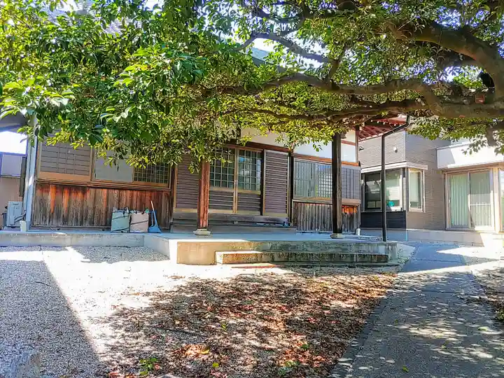 梅萼院の本殿・本堂