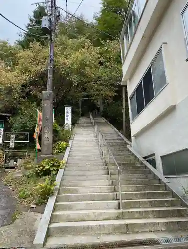 白根神社の建物その他