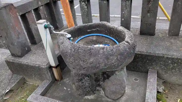 秋葉神社の手水舎