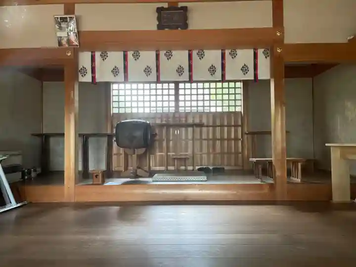 窪田神社の本殿・本堂