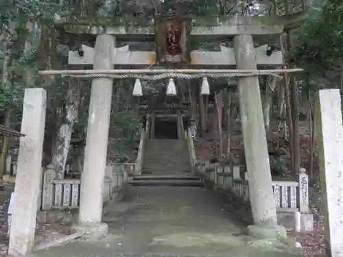 豊崎八幡神社の鳥居