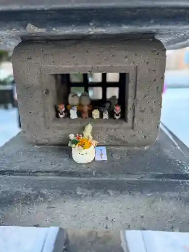 札幌諏訪神社の像