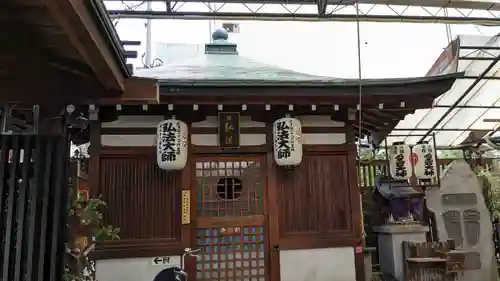 浪速寺の末社・摂社