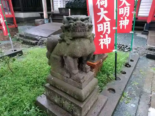 諏訪神社の狛犬