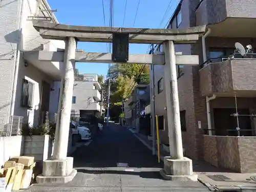 若宮八幡宮の鳥居