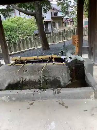 川原神社の手水舎