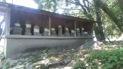 高座石寺の地蔵