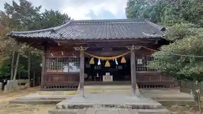厳神社の本殿