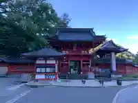中禅寺の山門・神門