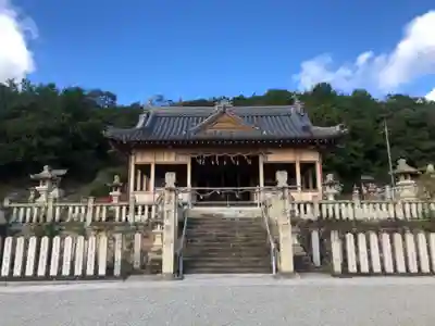 神吉八幡神社の本殿・本堂