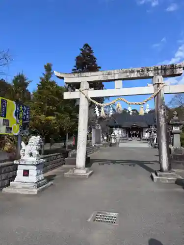 白子神社の{uncategorized: "未分類", other: "その他", undefined: "問題あり", building: "その他建物", grave: "お墓", sacred_gate: "鳥居", guardian: "狛犬", statue: "像", buddha: "仏像", history: "歴史", nature: "自然", garden: "庭園", animal: "動物", pagoda: "塔", temizu: "手水舎", mountain_gate: "山門・神門", sanctuary: "本殿・本堂", subordinate: "末社・摂社", art: "芸術", scenery: "景色", jizo: "地蔵", ema: "絵馬", goshuin: "御朱印", omikuji: "おみくじ", items: "授与品その他", amulet: "お守り", goshuincho: "御朱印帳", eats: "食事", festival: "お祭り", votive_dance: "神楽", shichigosan: "七五三参", wedding: "結婚式", experience: "体験その他", initially: "初詣", around: "周辺", anti_infection: "感染症対策"}