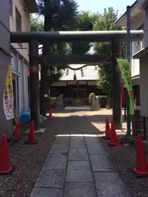 諏訪神社の鳥居