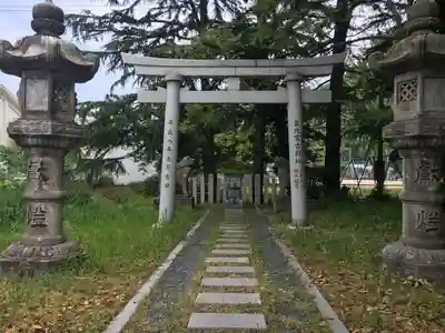氣比神宮の鳥居