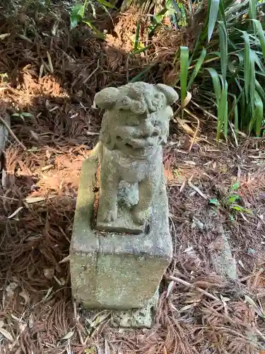 岩原神社の{uncategorized: "未分類", other: "その他", undefined: "問題あり", building: "その他建物", grave: "お墓", sacred_gate: "鳥居", guardian: "狛犬", statue: "像", buddha: "仏像", history: "歴史", nature: "自然", garden: "庭園", animal: "動物", pagoda: "塔", temizu: "手水舎", mountain_gate: "山門・神門", sanctuary: "本殿・本堂", subordinate: "末社・摂社", art: "芸術", scenery: "景色", jizo: "地蔵", ema: "絵馬", goshuin: "御朱印", omikuji: "おみくじ", items: "授与品その他", amulet: "お守り", goshuincho: "御朱印帳", eats: "食事", festival: "お祭り", votive_dance: "神楽", shichigosan: "七五三参", wedding: "結婚式", experience: "体験その他", initially: "初詣", around: "周辺", anti_infection: "感染症対策"}