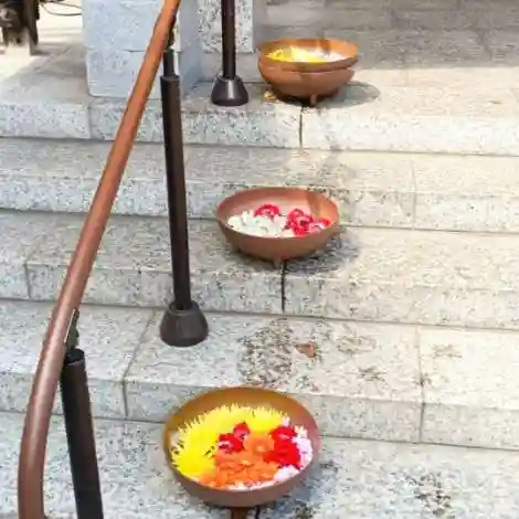 彌彦神社 (伊夜日子神社)の庭園