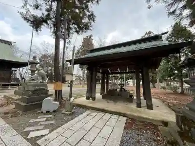 六椹八幡宮の{uncategorized: "未分類", other: "その他", undefined: "問題あり", building: "その他建物", grave: "お墓", sacred_gate: "鳥居", guardian: "狛犬", statue: "像", buddha: "仏像", history: "歴史", nature: "自然", garden: "庭園", animal: "動物", pagoda: "塔", temizu: "手水舎", mountain_gate: "山門・神門", sanctuary: "本殿・本堂", subordinate: "末社・摂社", art: "芸術", scenery: "景色", jizo: "地蔵", ema: "絵馬", goshuin: "御朱印", omikuji: "おみくじ", items: "授与品その他", amulet: "お守り", goshuincho: "御朱印帳", eats: "食事", festival: "お祭り", votive_dance: "神楽", shichigosan: "七五三参", wedding: "結婚式", experience: "体験その他", initially: "初詣", around: "周辺", anti_infection: "感染症対策"}