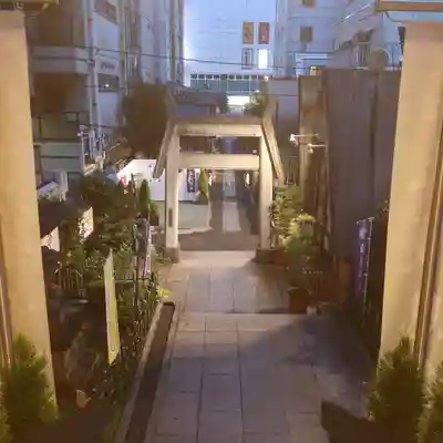 烏森神社の鳥居