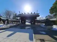 札幌護國神社の山門