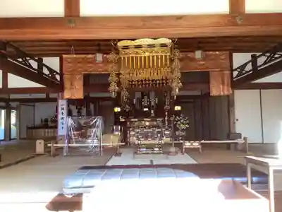 高蔵寺の本殿・本堂