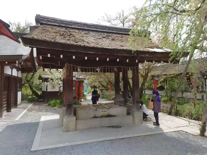 平野神社の手水舎