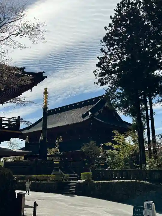 日光山輪王寺三仏堂の本殿・本堂