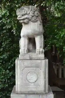 諏訪神社の狛犬